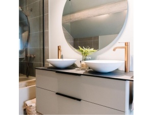 Piamonte servant solid surface